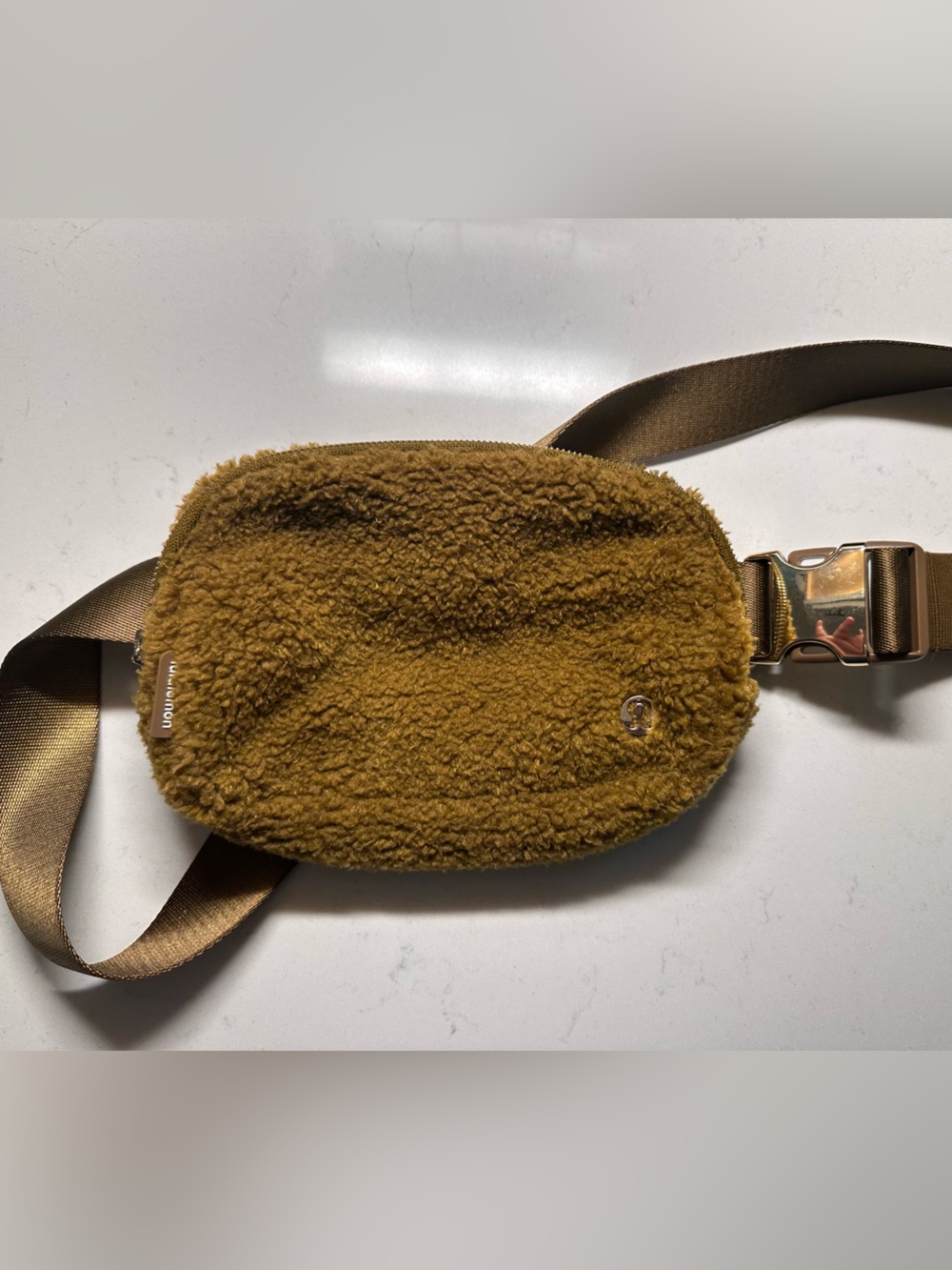Lululemon Sherpa satchel